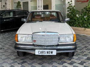 W123