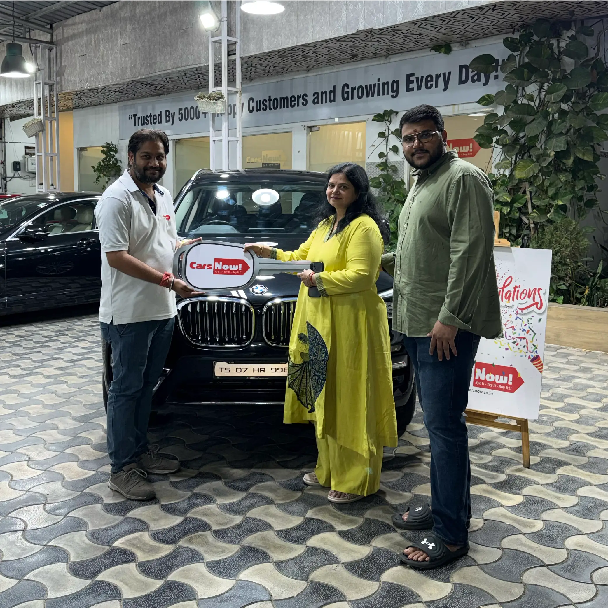 CarsNow Family - BMW-X3-Delivery