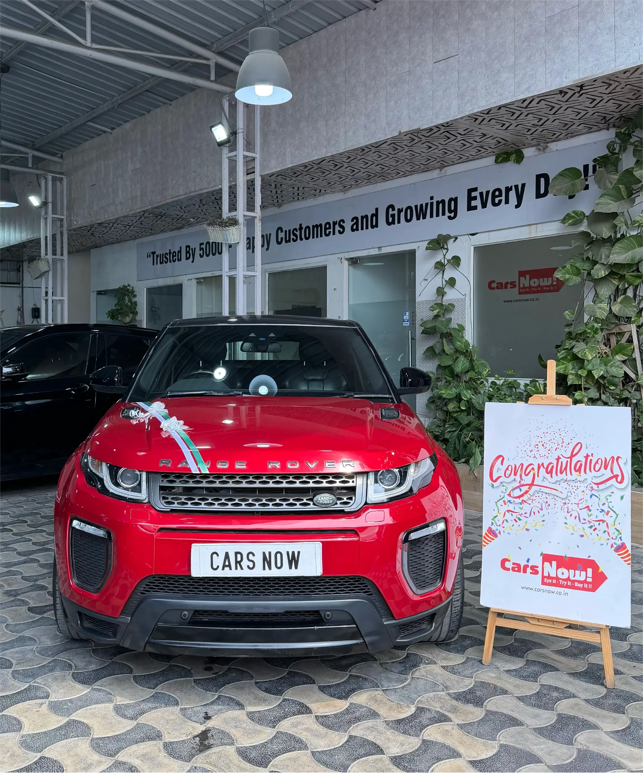 CarsNow Family - Evoque-2-Delivery